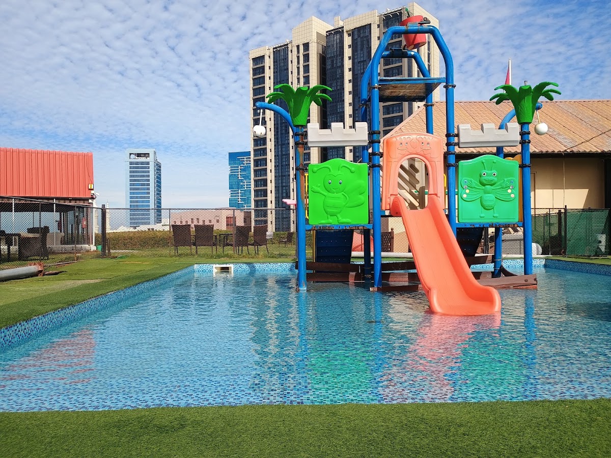 Ras Al Khaimah Hotel 3