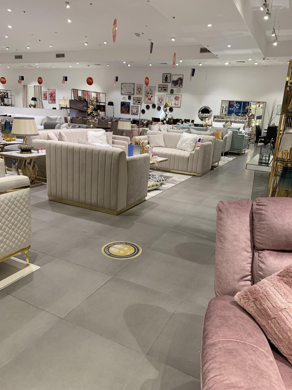 Royal Furniture Al Nakeel- Ras Al Khaimah 2