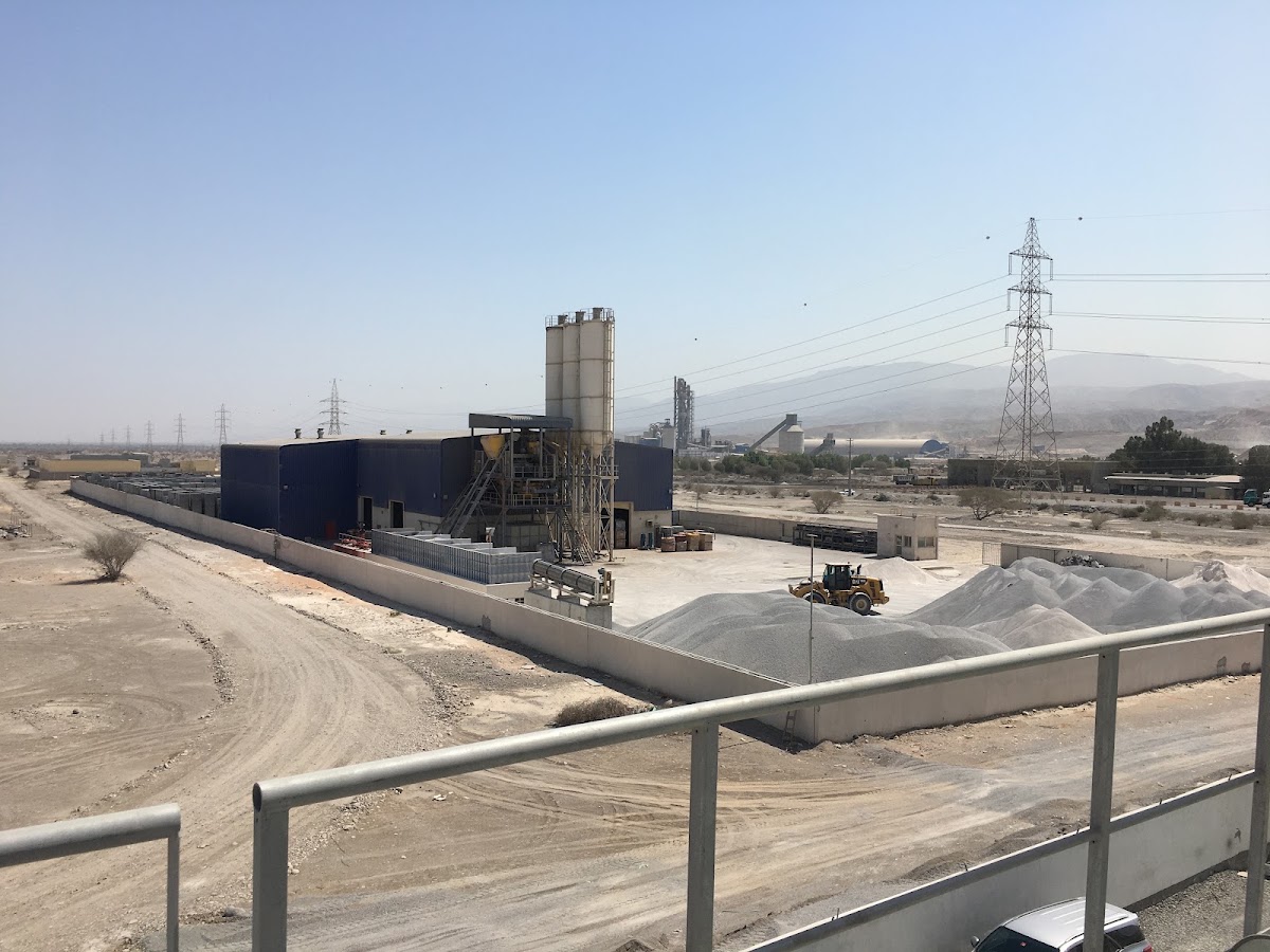 مصنع الامارات الدولي للطابوق Emirates international blocks factory